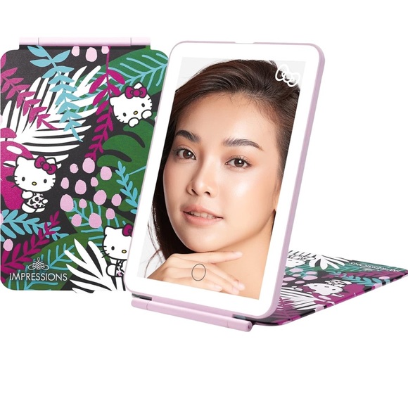 Hello Kitty makeup mirror - Picture 2 of 9